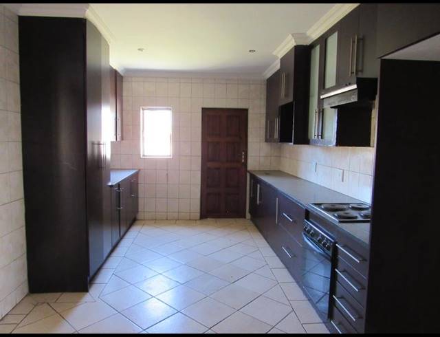 5 BEDROOM PROPERTY TO RENT IN SAVANNAH COUNTRY ESTATE